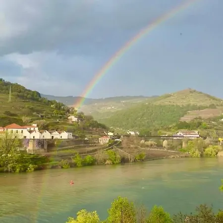 Historic Douro Valley Quinta * 拉梅戈